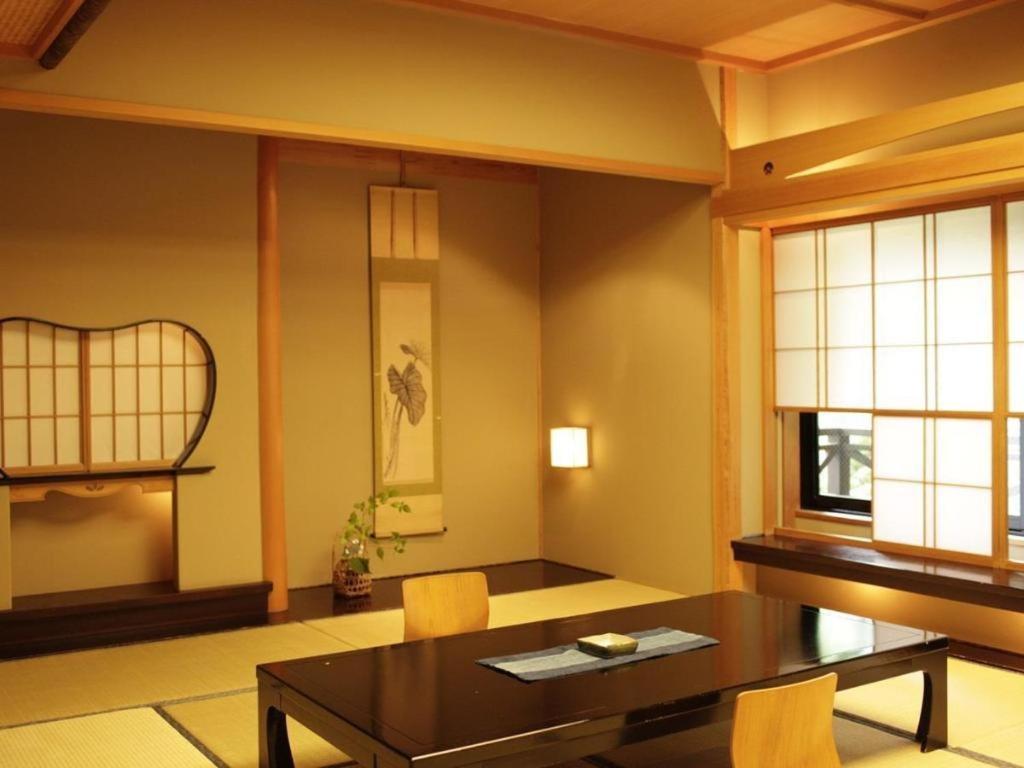 Myoken Ishiharaso Hotel Kirishima Eksteriør billede