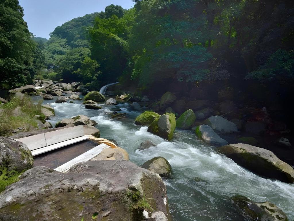 Myoken Ishiharaso Hotel Kirishima Eksteriør billede