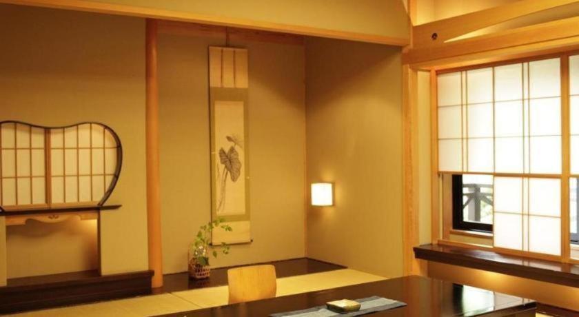 Myoken Ishiharaso Hotel Kirishima Eksteriør billede